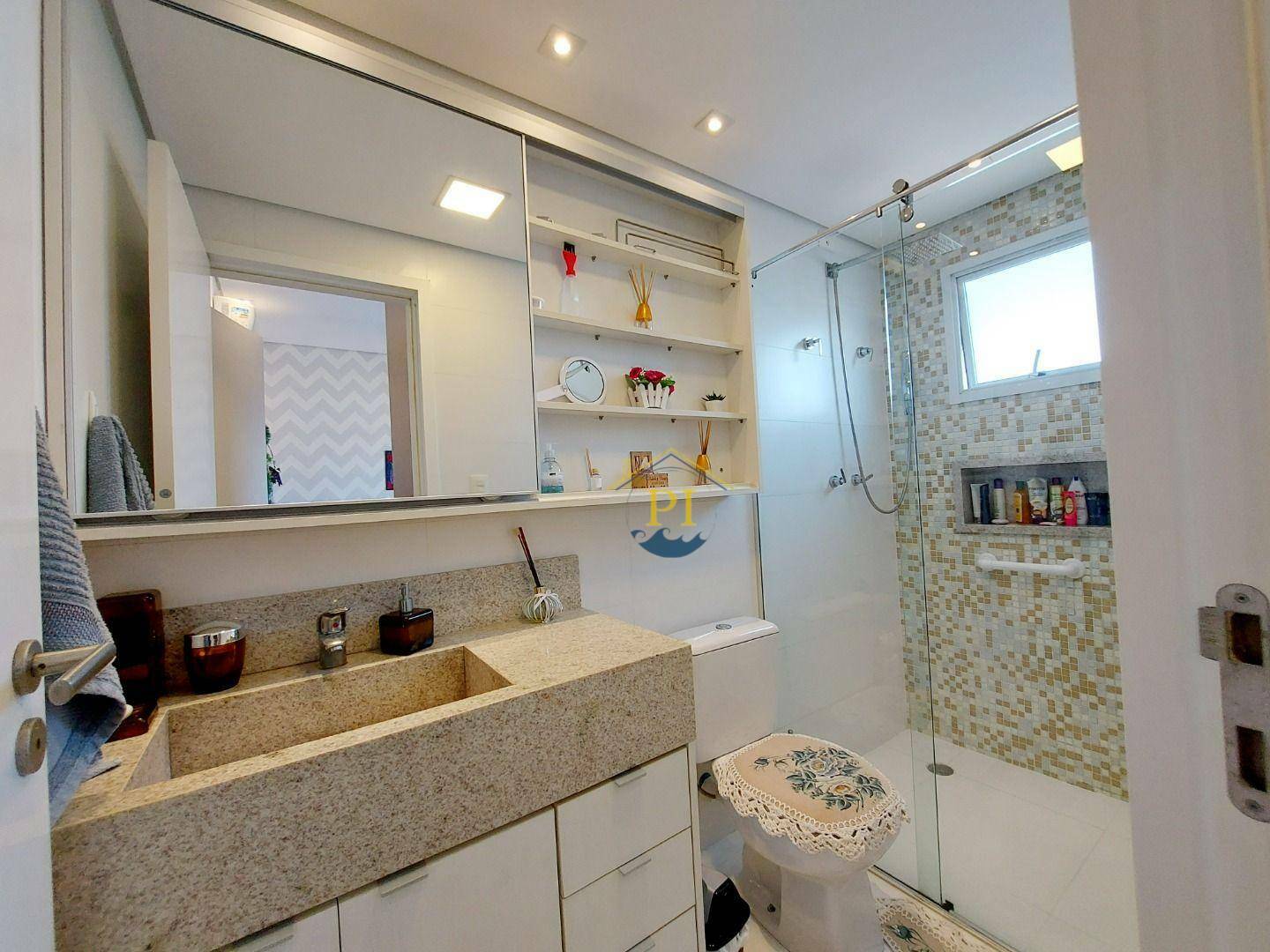 Apartamento à venda com 4 quartos, 212m² - Foto 32