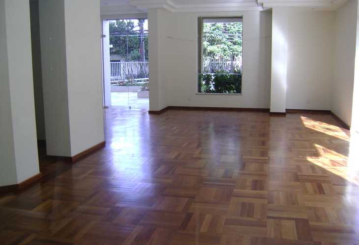 Apartamento à venda com 4 quartos, 275m² - Foto 2