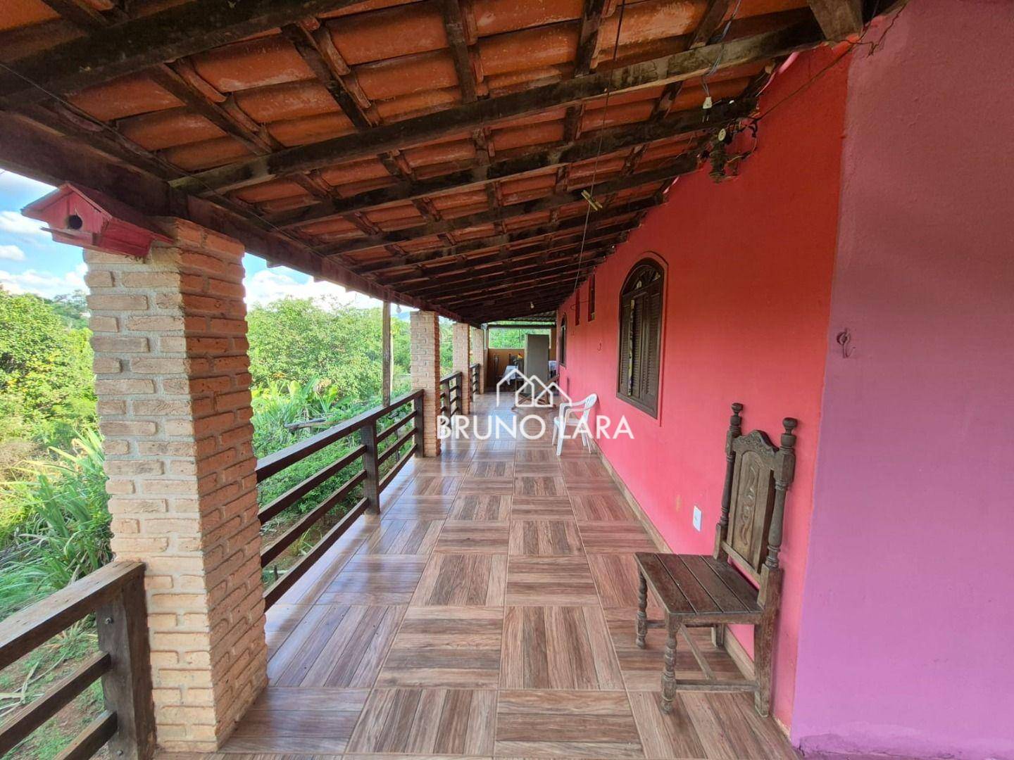 Sítio, 4 quartos, 1000 m² - Foto 4