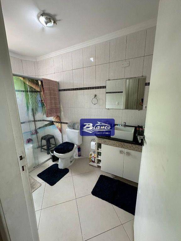 Sobrado à venda com 3 quartos, 220m² - Foto 49