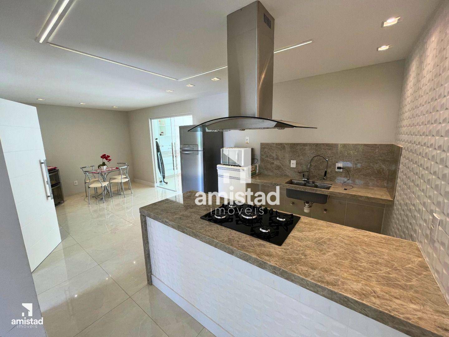 Casa à venda com 4 quartos, 720m² - Foto 9