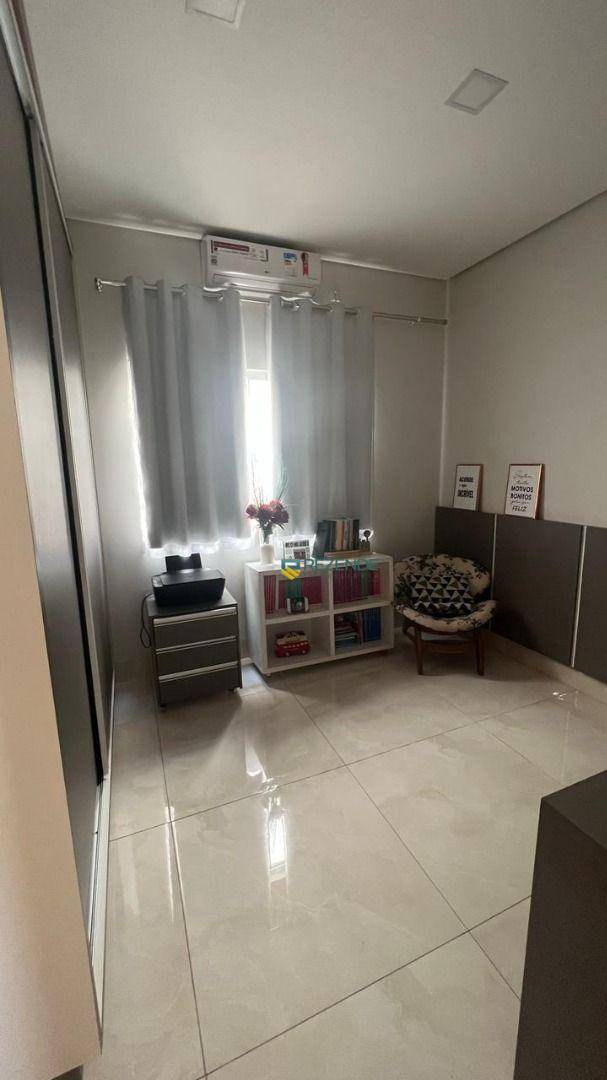 Casa, 4 quartos, 210 m² - Foto 5