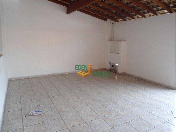 Casa à venda com 3 quartos, 135m² - Foto 12