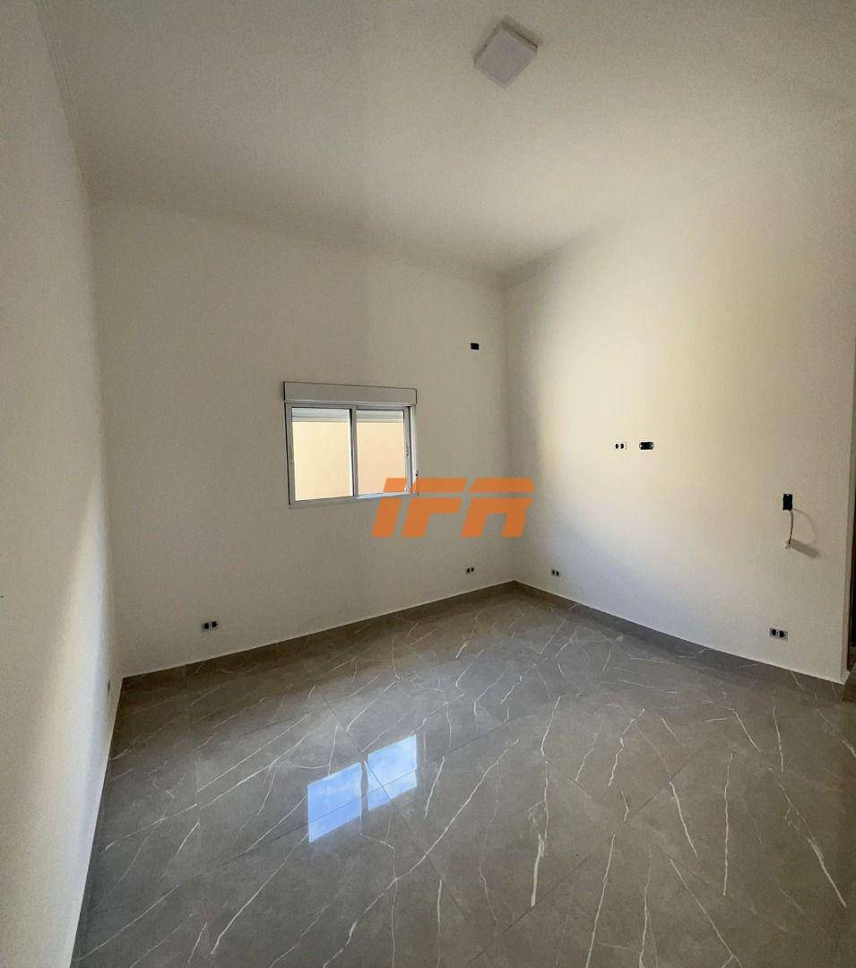 Casa à venda com 3 quartos, 150m² - Foto 15