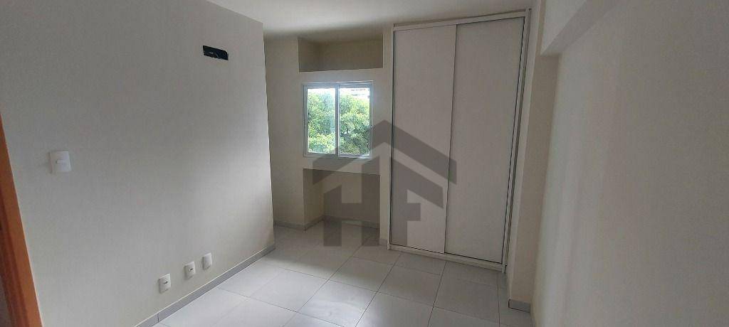 Apartamento para alugar com 4 quartos, 145m² - Foto 17