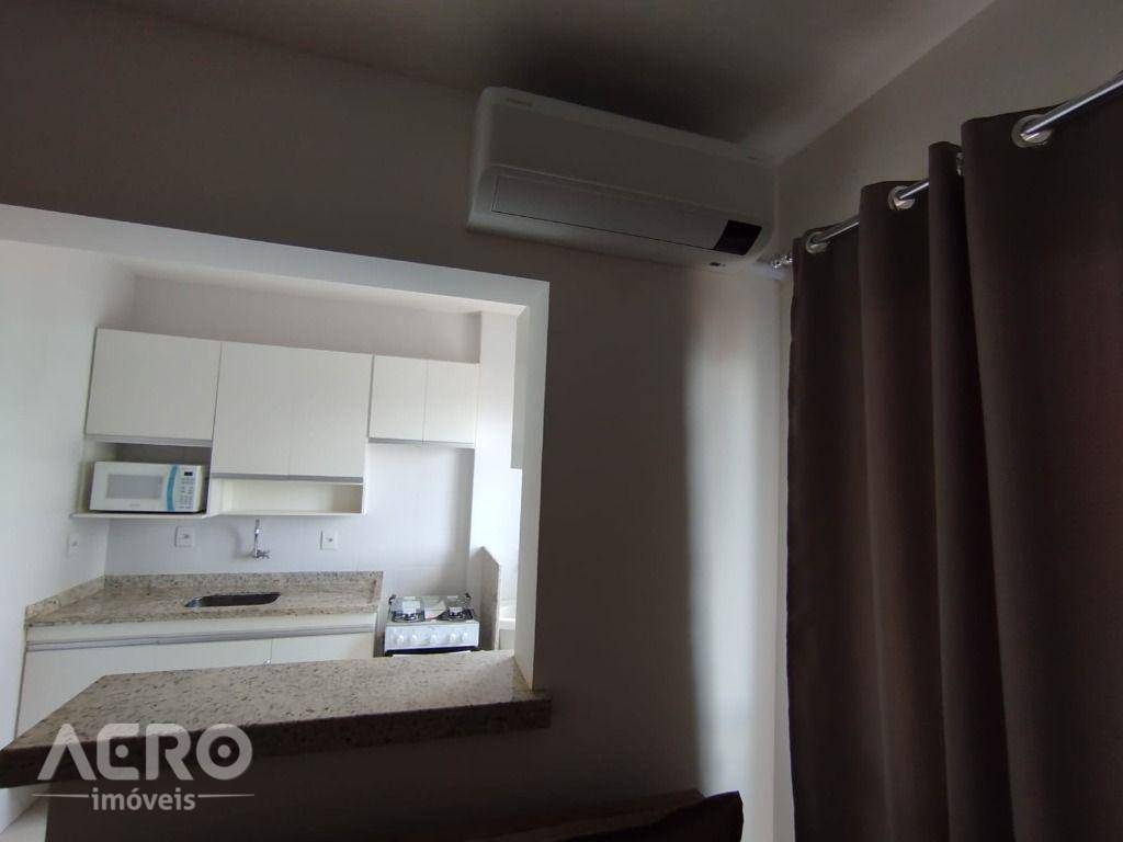 Apartamento para alugar com 1 quarto, 37m² - Foto 14