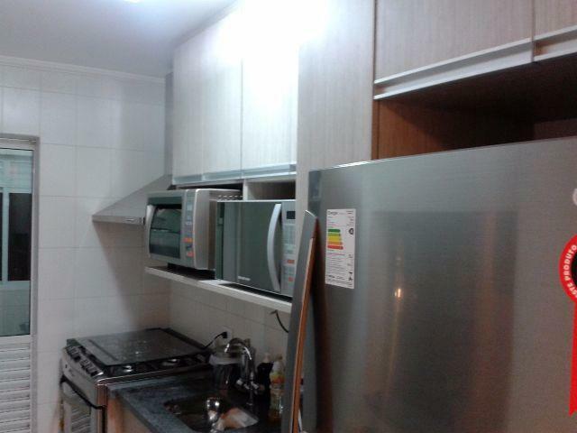 Apartamento à venda com 2 quartos, 64m² - Foto 12