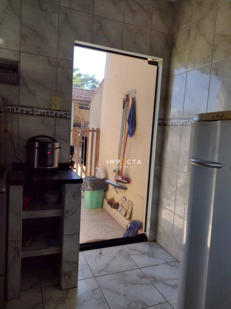 Chácara à venda com 2 quartos, 264m² - Foto 7