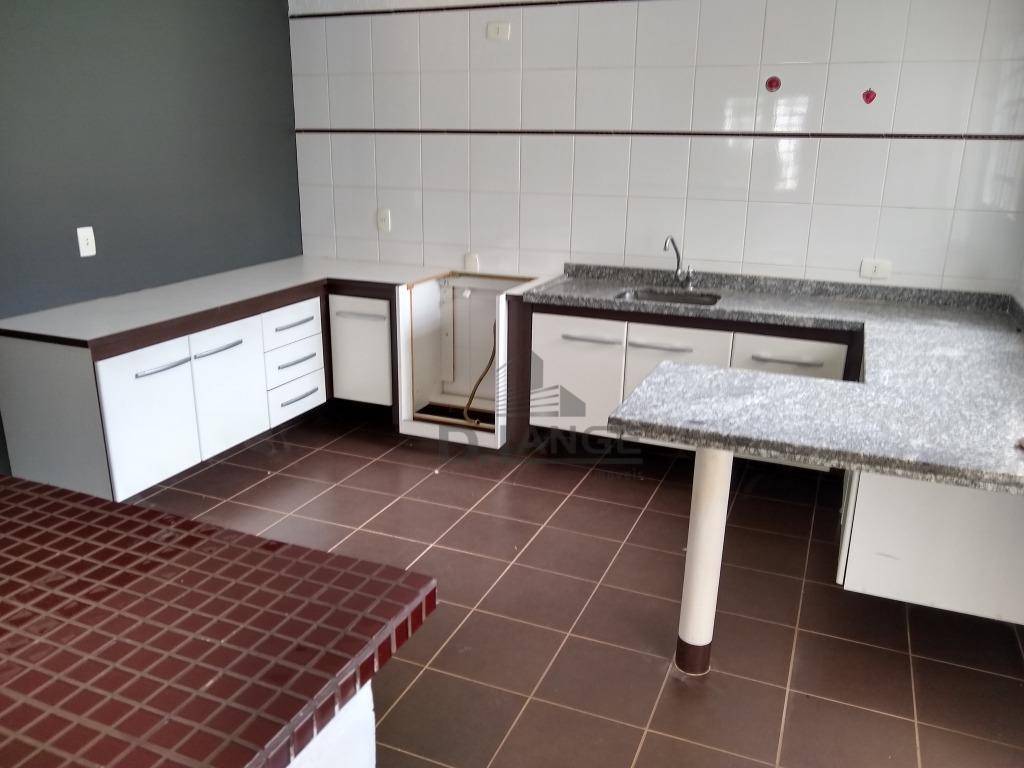 Casa para alugar com 3 quartos, 120m² - Foto 16