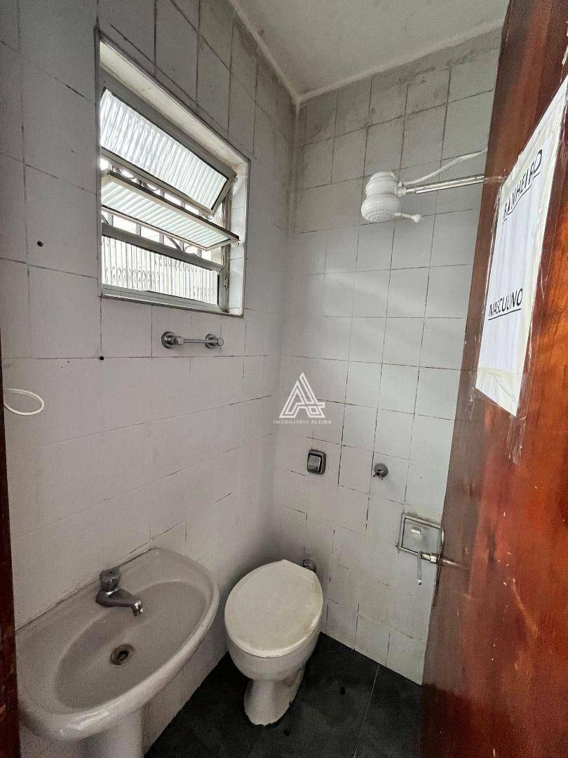 Sobrado à venda e aluguel com 3 quartos, 202m² - Foto 38