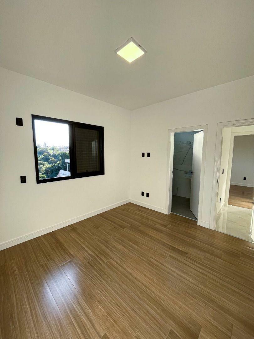 Sobrado à venda com 3 quartos, 238m² - Foto 35