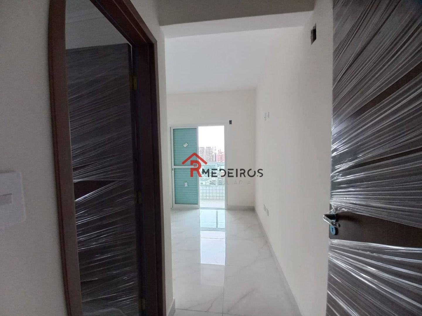 Apartamento à venda com 2 quartos, 69m² - Foto 11