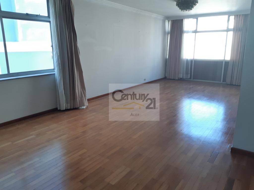 Apartamento à venda com 3 quartos, 176m² - Foto 1