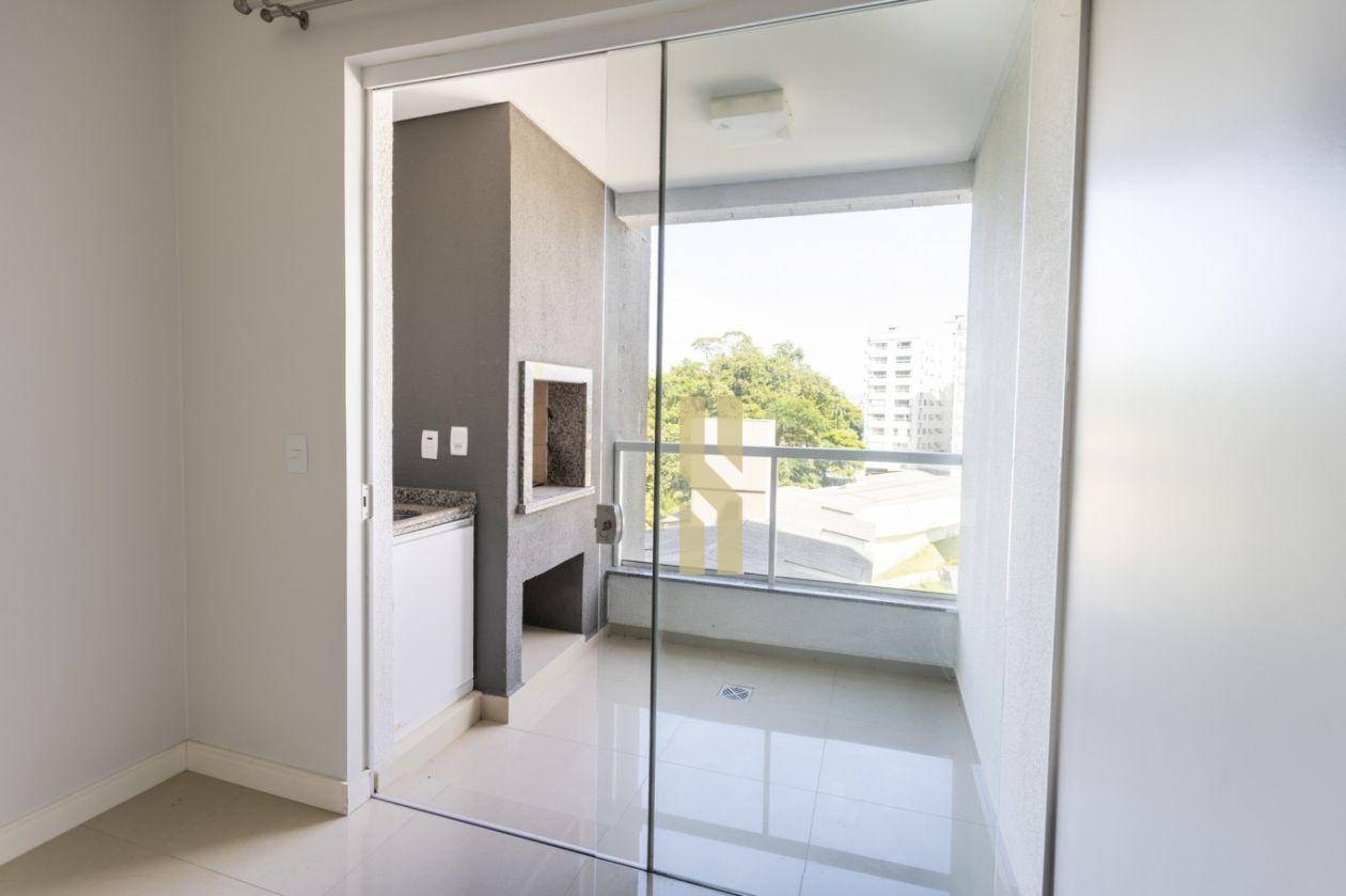 Apartamento à venda com 2 quartos, 70m² - Foto 9