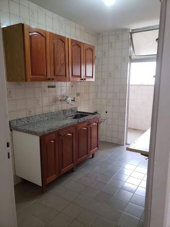 Apartamento à venda com 2 quartos, 67m² - Foto 12