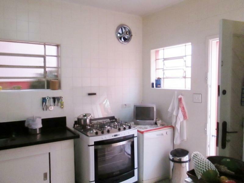 Casa à venda com 3 quartos, 300m² - Foto 18