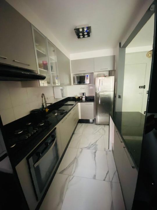 Apartamento à venda com 2 quartos, 60m² - Foto 10