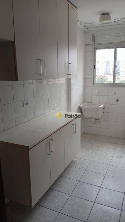 Apartamento para alugar com 2 quartos, 54m² - Foto 6