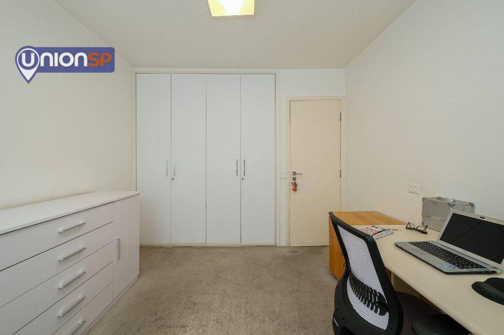 Apartamento à venda com 2 quartos, 90m² - Foto 11