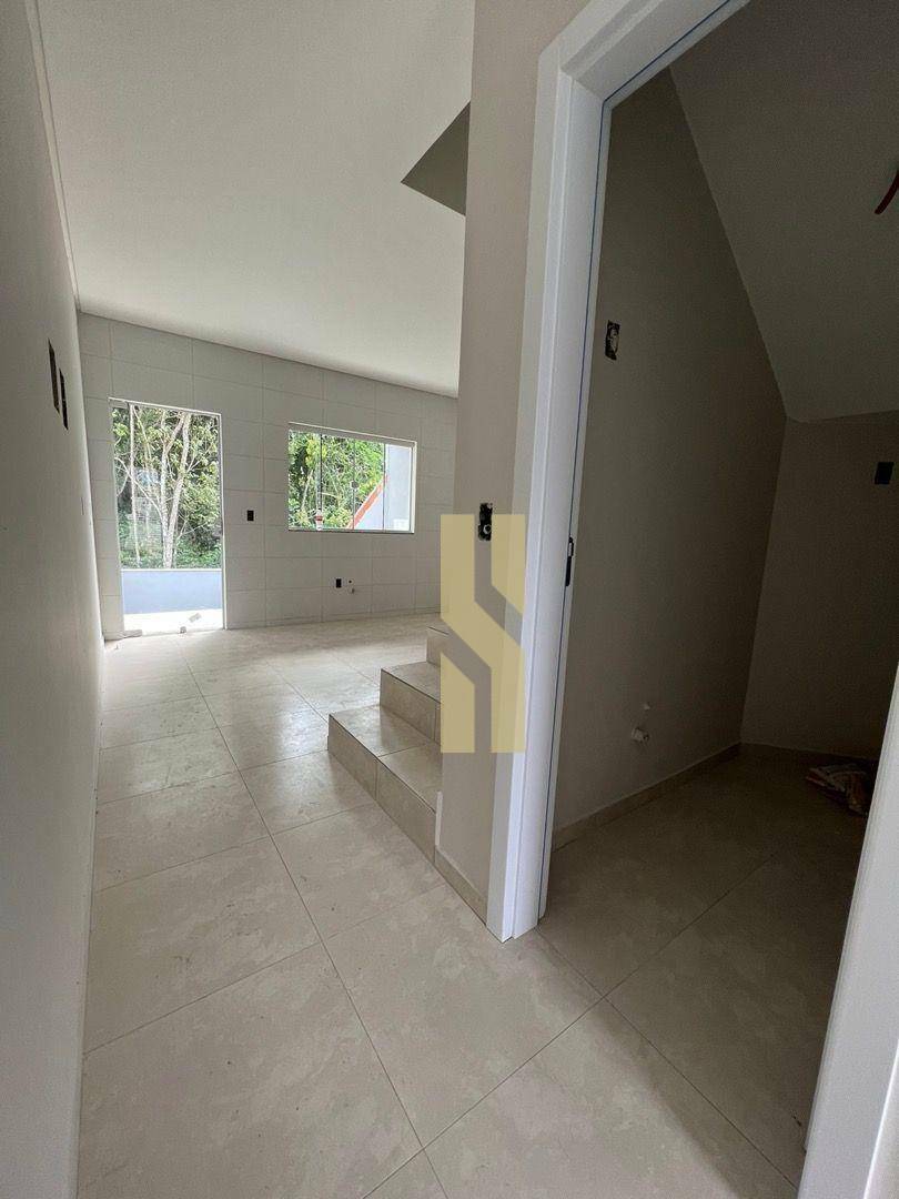 Sobrado à venda com 2 quartos, 83m² - Foto 3