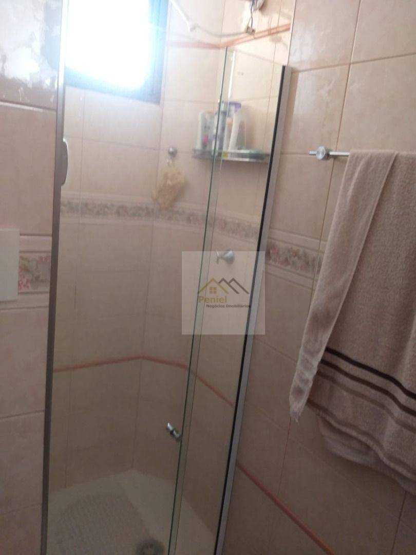 Apartamento à venda com 3 quartos, 97m² - Foto 17