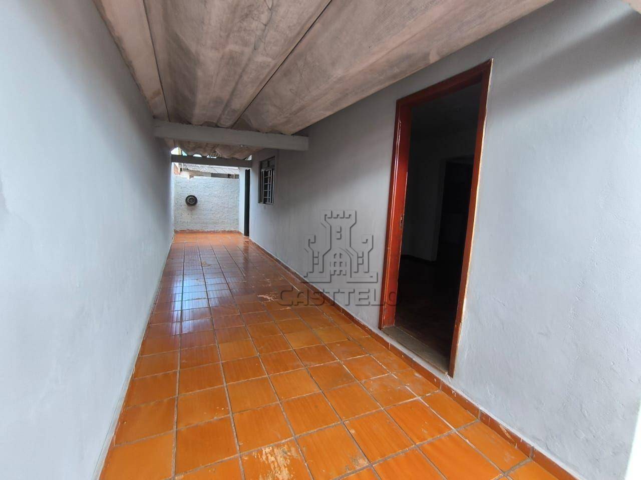 Casa para alugar com 2 quartos, 70m² - Foto 10