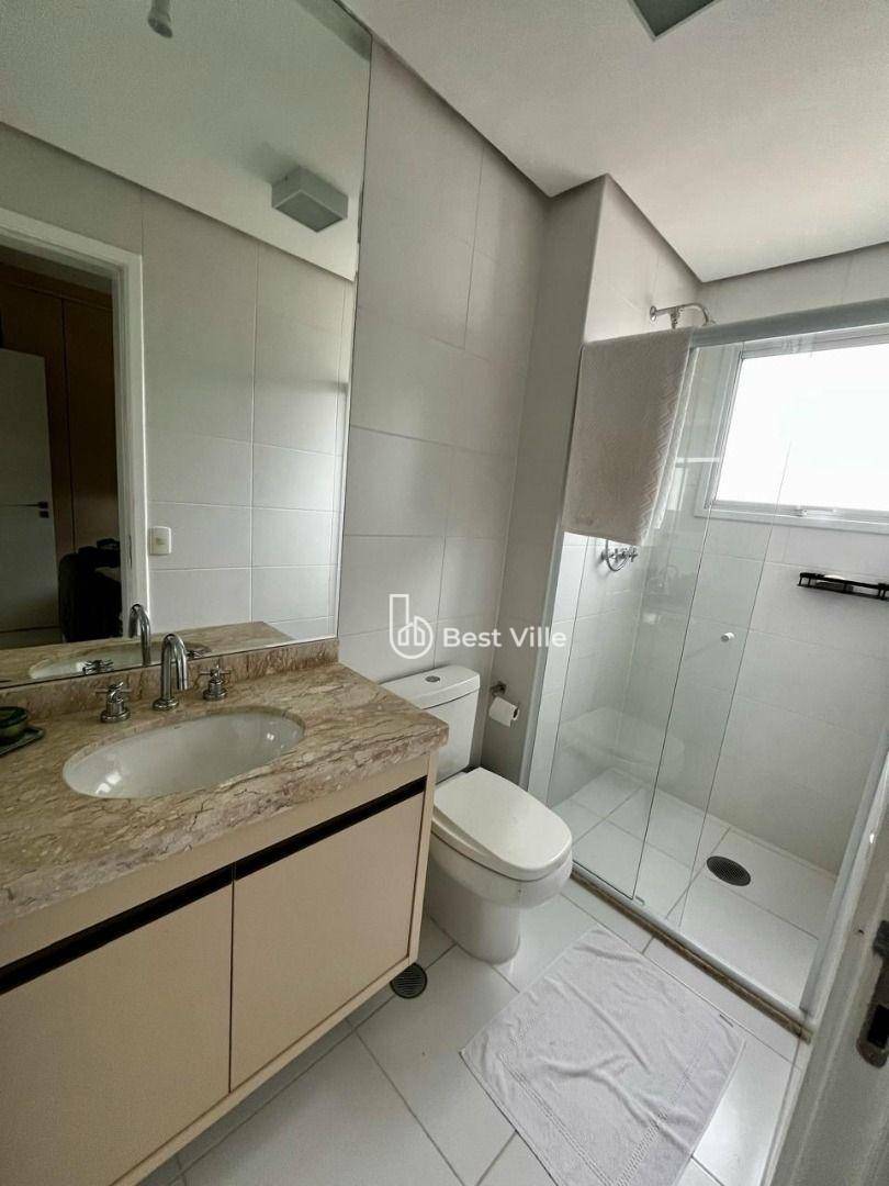 Apartamento para alugar com 3 quartos, 132m² - Foto 22