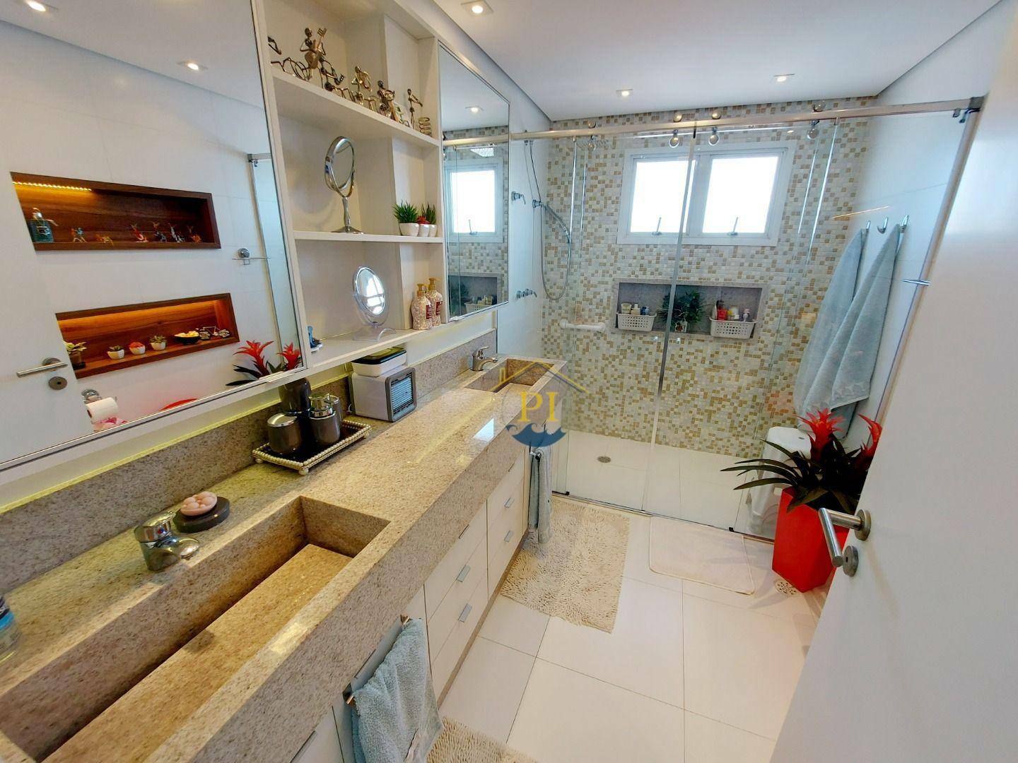 Apartamento à venda com 4 quartos, 212m² - Foto 21