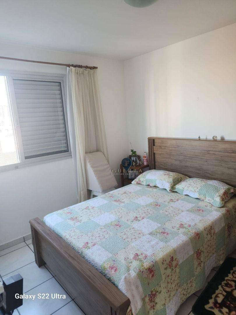 Apartamento à venda com 2 quartos, 62m² - Foto 11