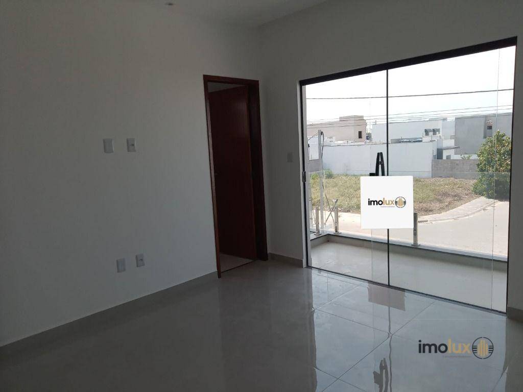 Casa à venda com 3 quartos, 127m² - Foto 4