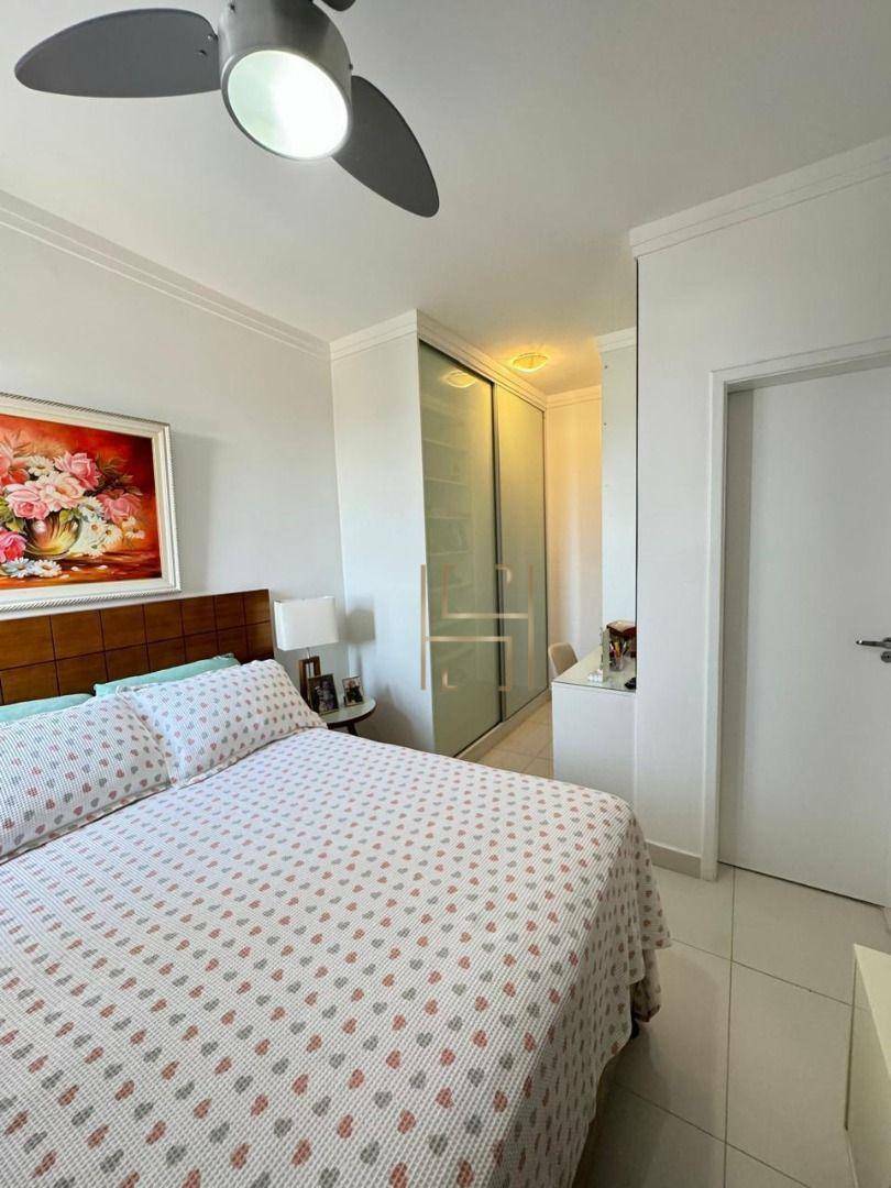 Apartamento à venda com 2 quartos, 62m² - Foto 10