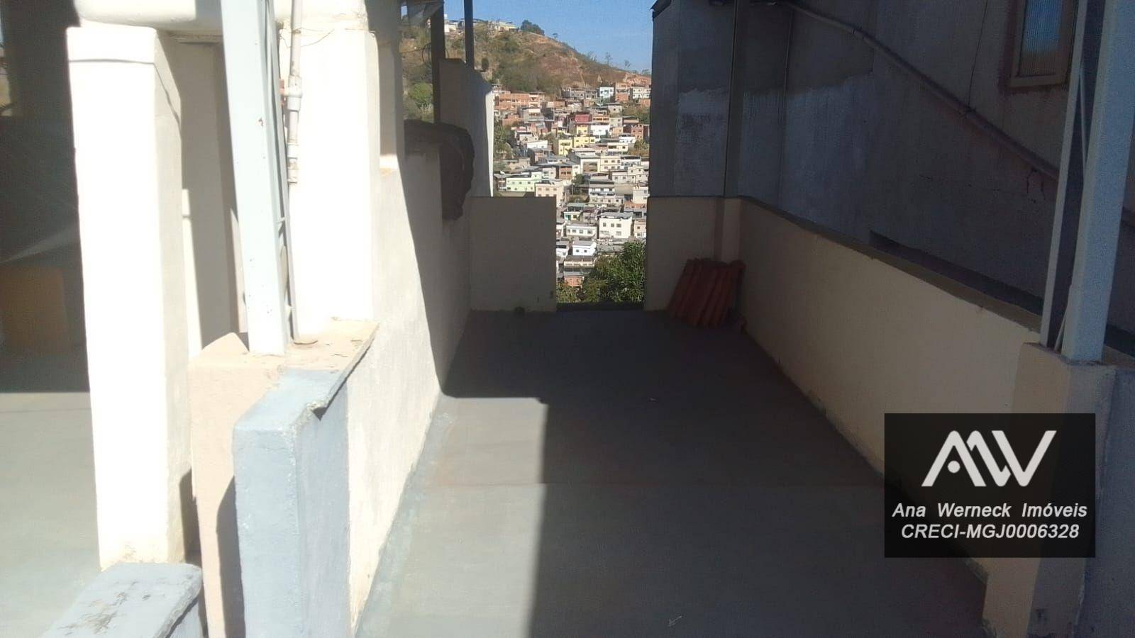 Casa à venda com 3 quartos, 400m² - Foto 29