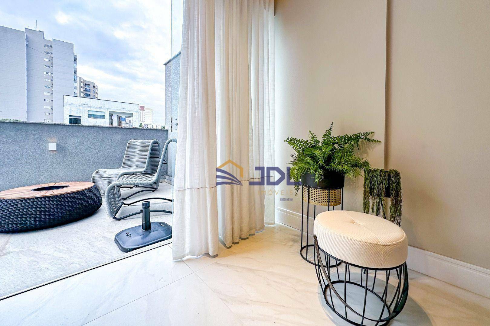 Apartamento à venda com 3 quartos, 130m² - Foto 14