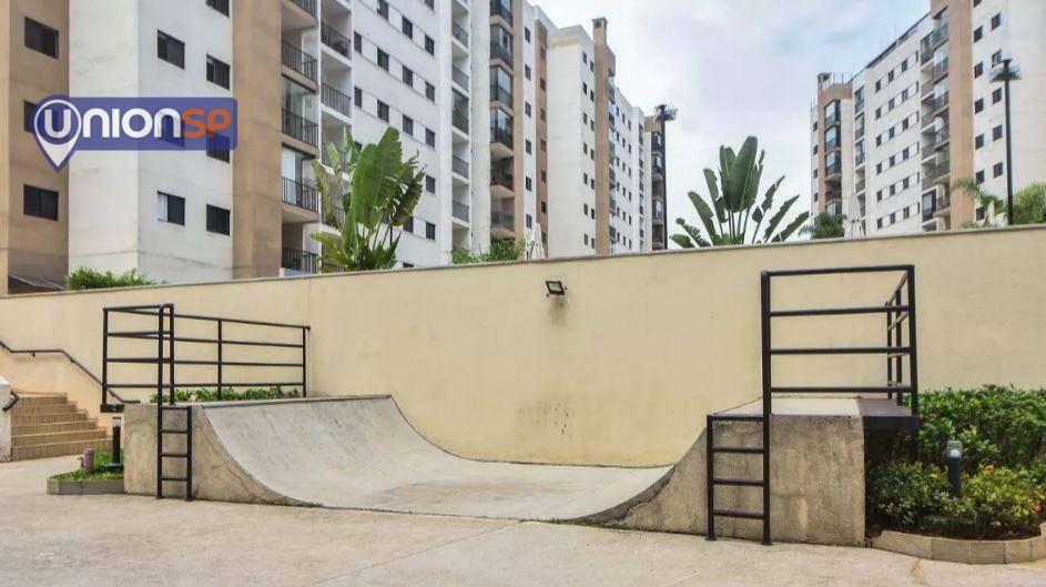 Apartamento à venda com 3 quartos, 75m² - Foto 29