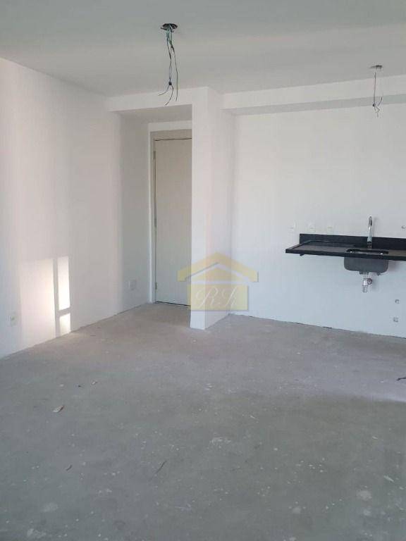 Apartamento à venda com 2 quartos, 70m² - Foto 4