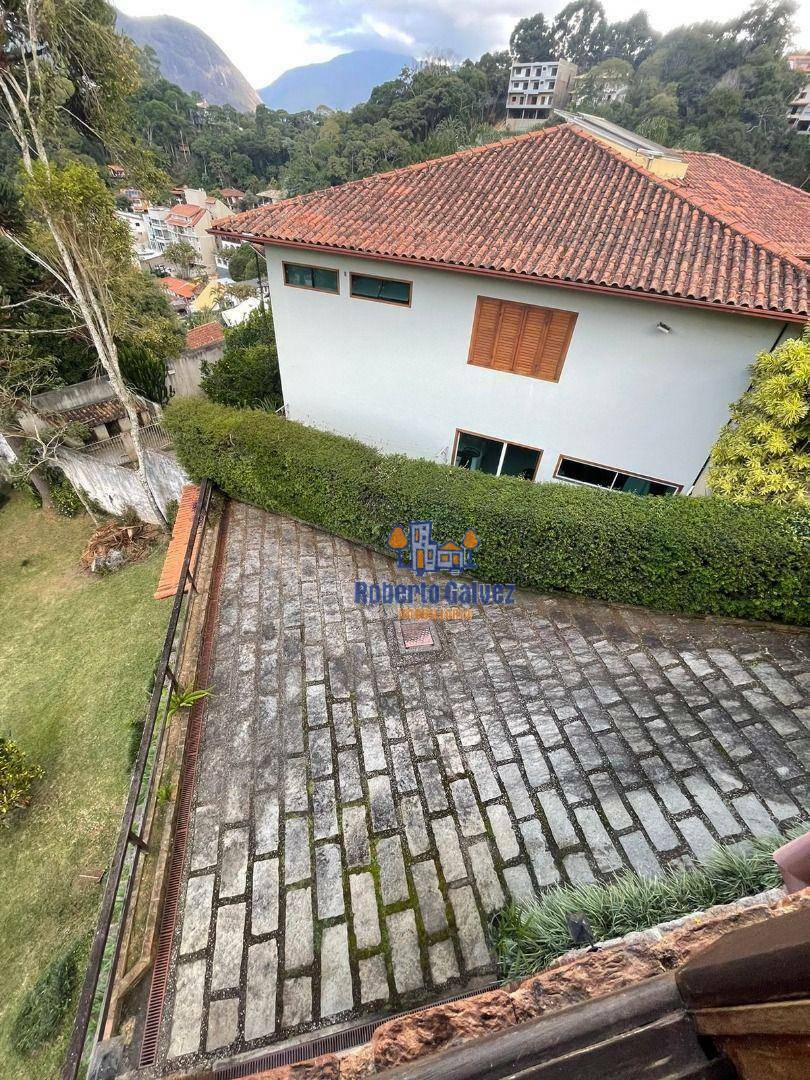 Casa à venda com 3 quartos, 188m² - Foto 13