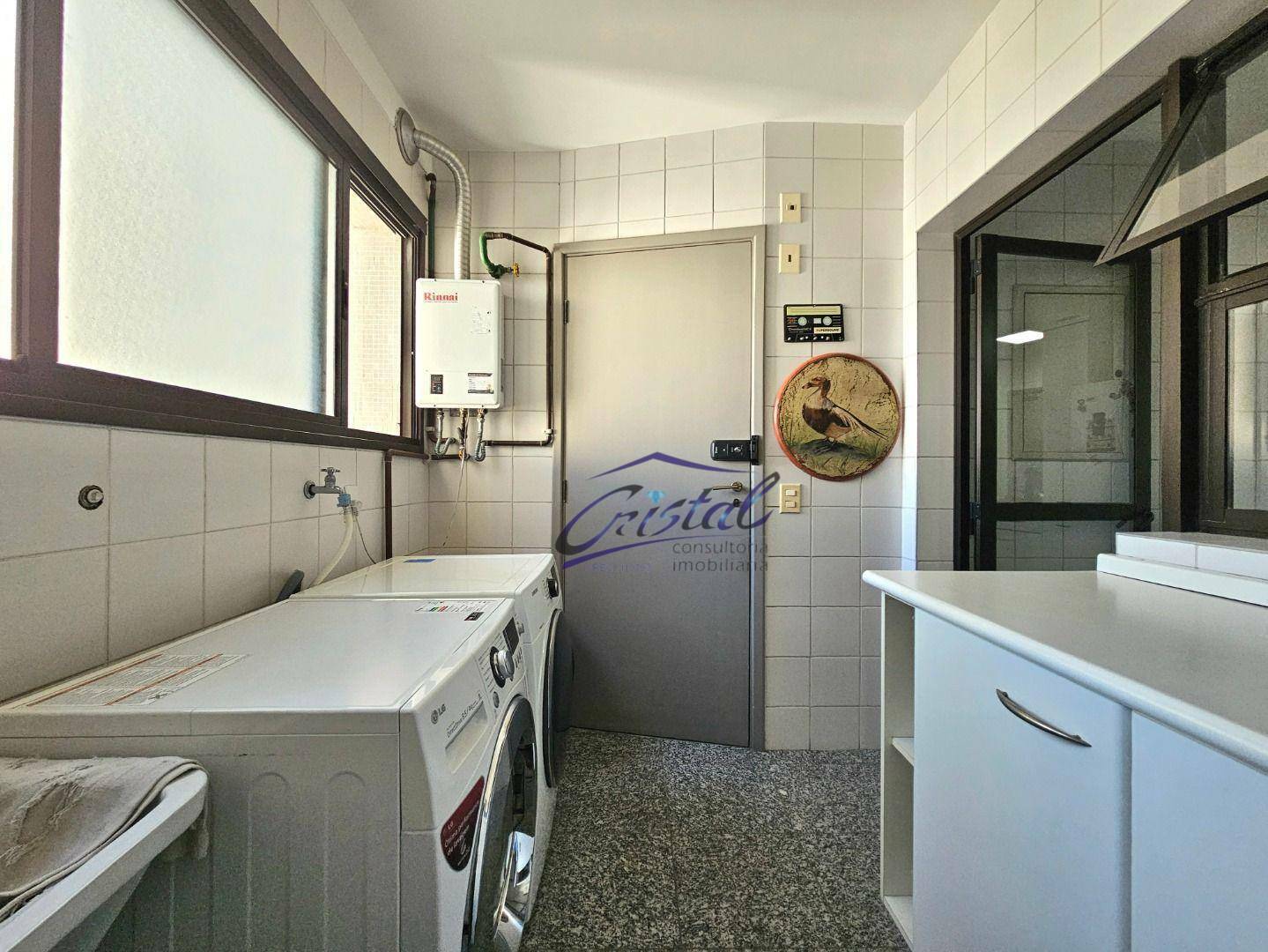 Apartamento à venda com 3 quartos, 162m² - Foto 31