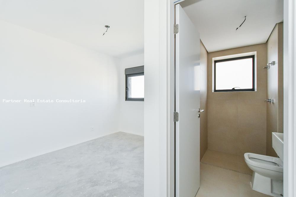 Apartamento à venda com 3 quartos, 186m² - Foto 28