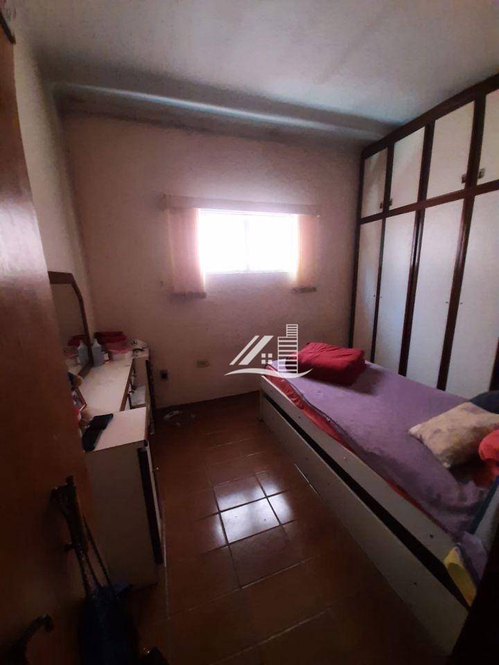 Sobrado à venda e aluguel com 3 quartos, 142m² - Foto 15