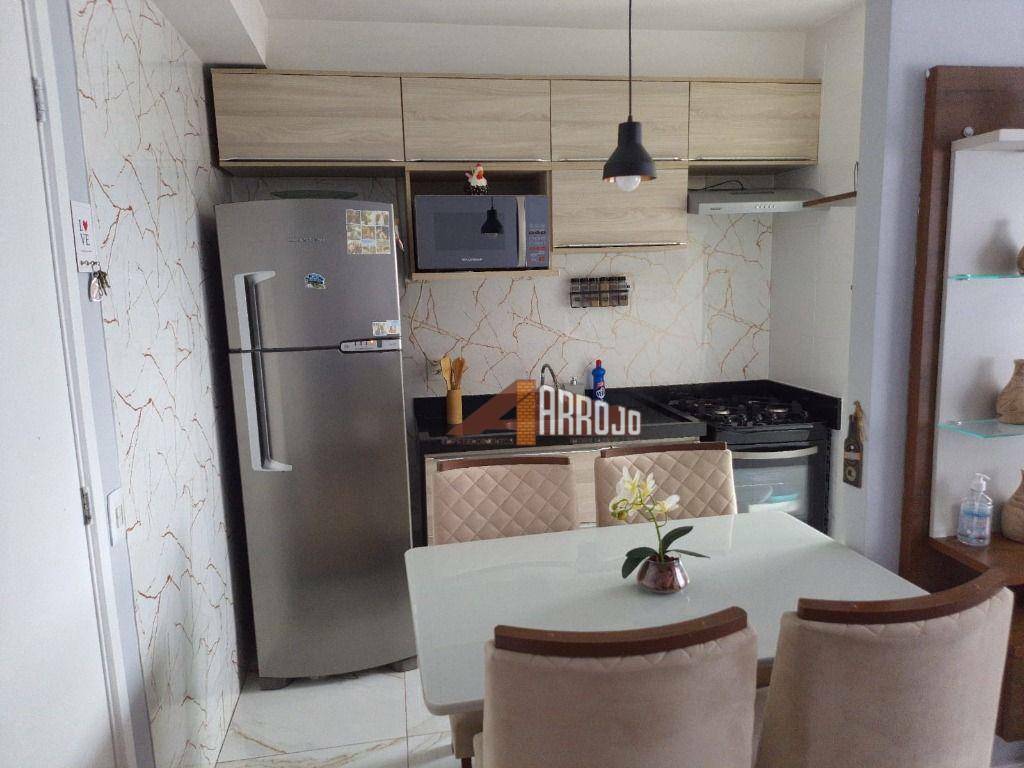 Apartamento à venda com 2 quartos, 45m² - Foto 6