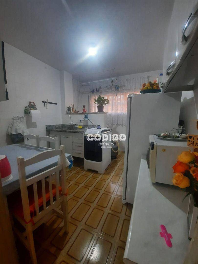 Apartamento à venda com 2 quartos, 70m² - Foto 20