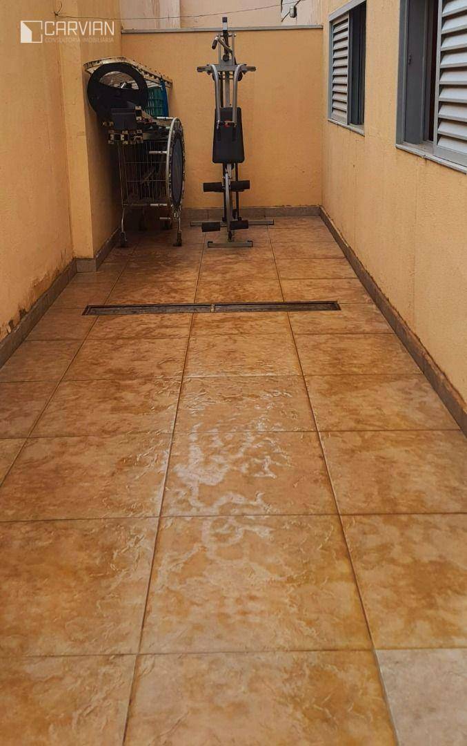 Apartamento à venda com 2 quartos, 75m² - Foto 25