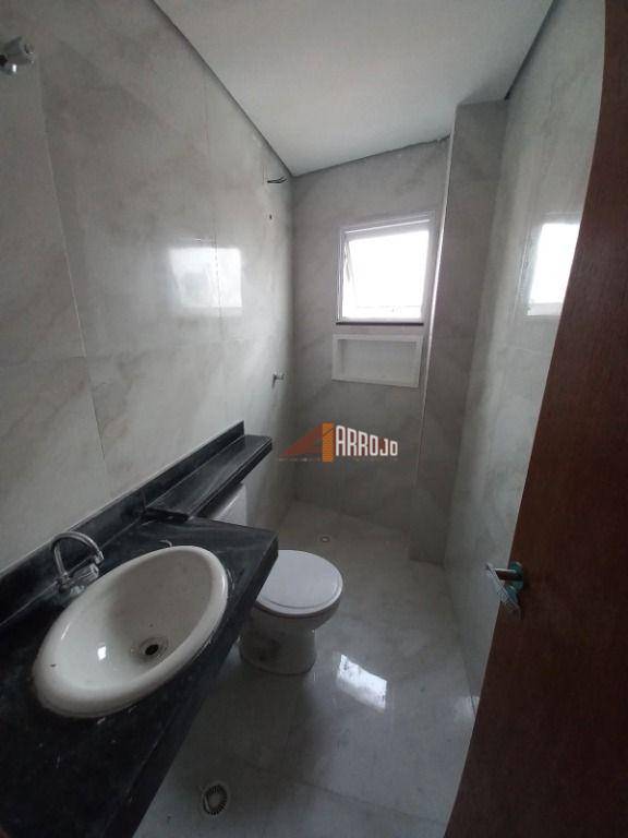 Apartamento à venda com 2 quartos, 34m² - Foto 21