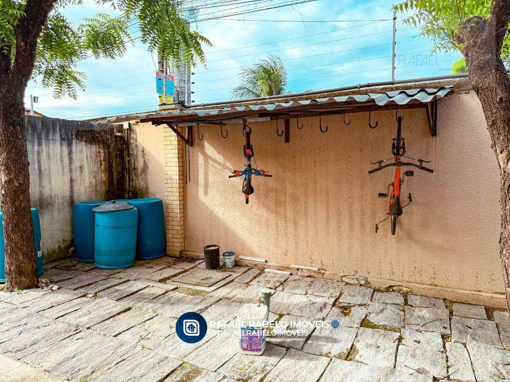 Apartamento à venda com 2 quartos, 66m² - Foto 23