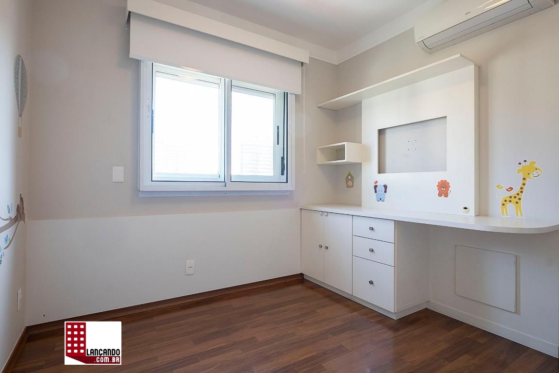 Apartamento à venda com 3 quartos, 213m² - Foto 13