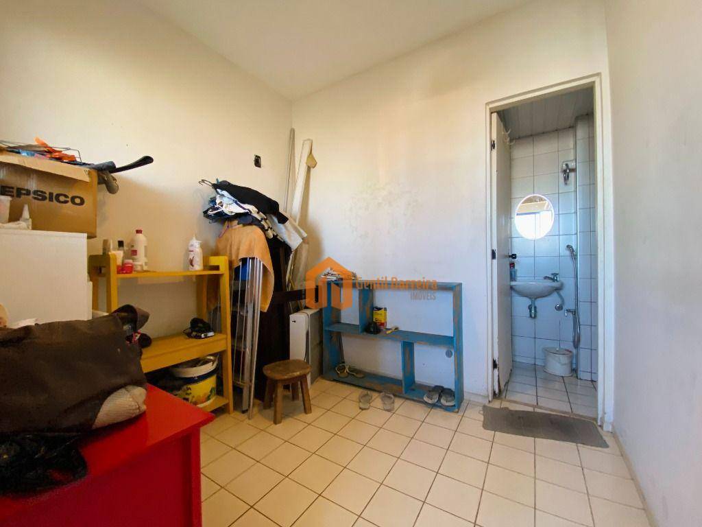 Apartamento à venda com 4 quartos, 203m² - Foto 20