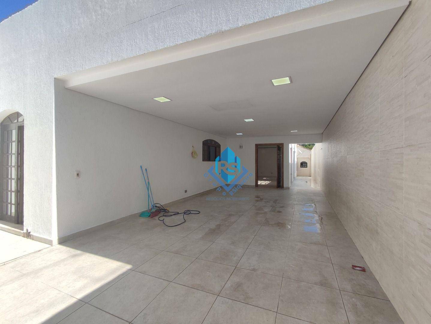 Sobrado à venda e aluguel com 3 quartos, 264m² - Foto 30