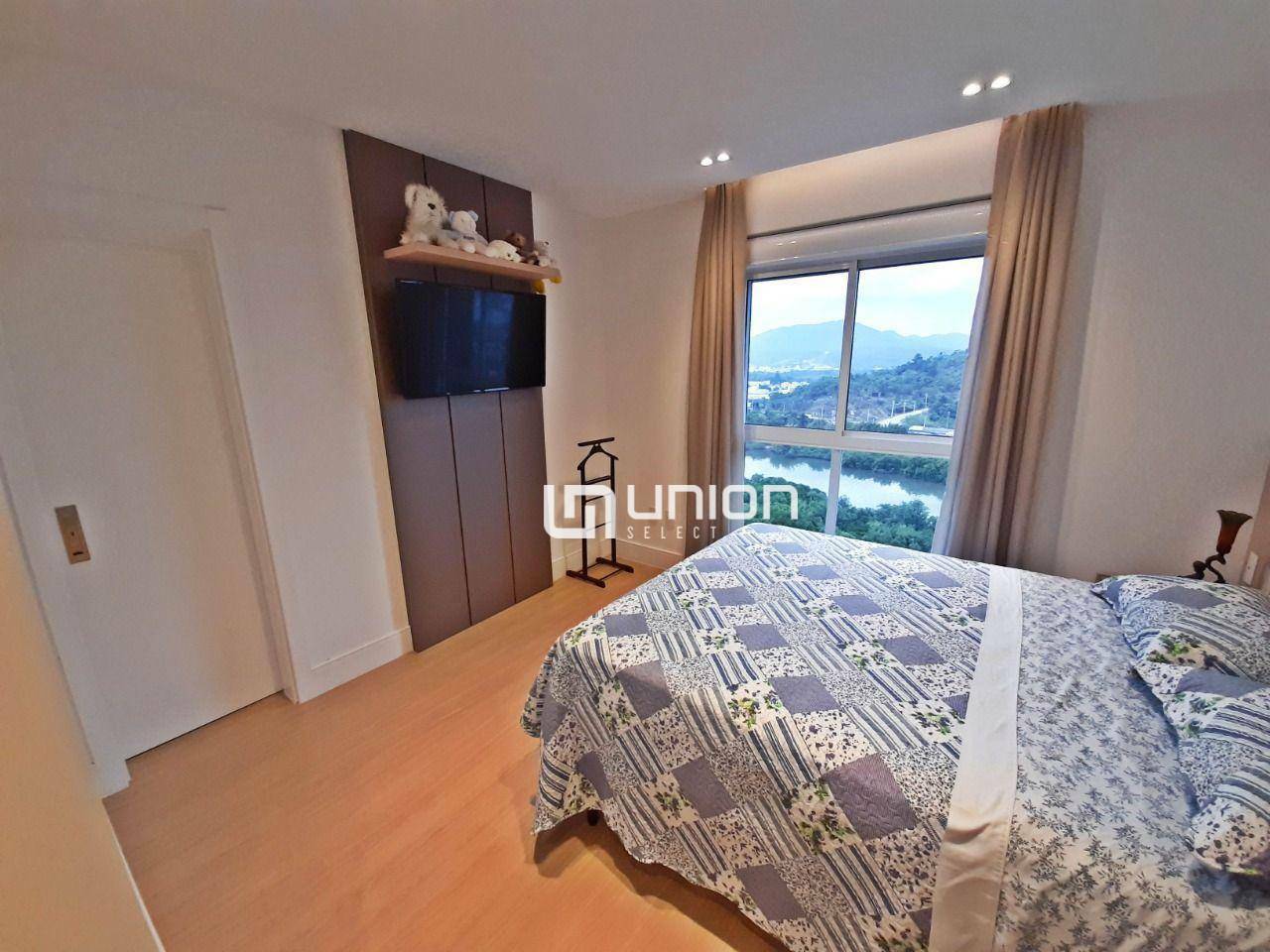 Apartamento à venda com 4 quartos, 153m² - Foto 14