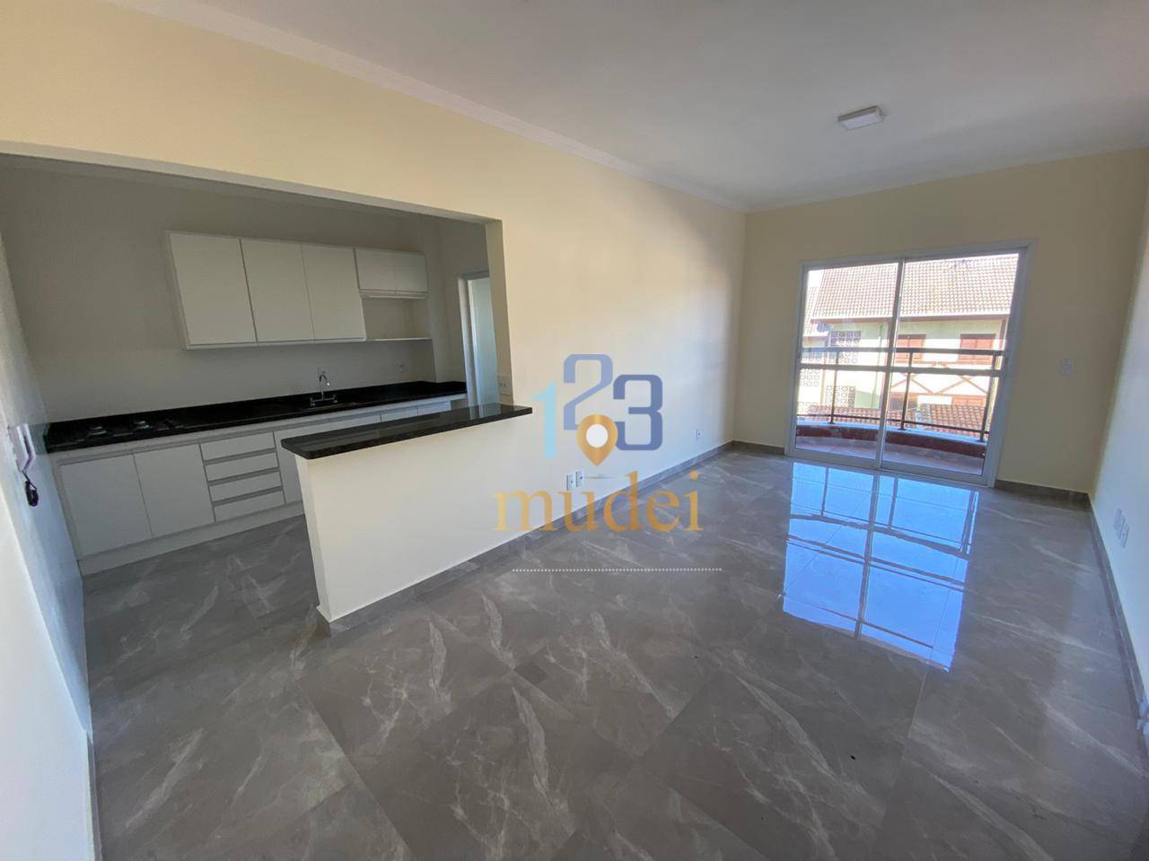 Apartamento para alugar com 2 quartos, 70m² - Foto 2