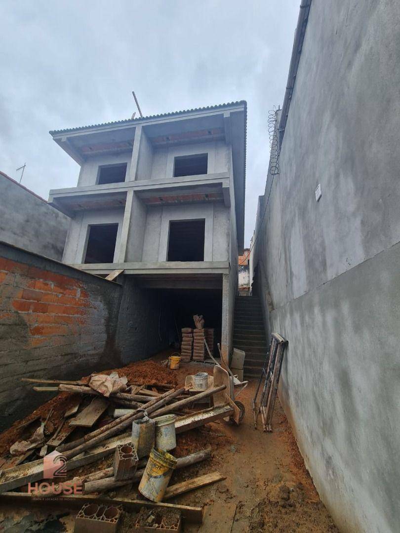 Sobrado à venda com 3 quartos, 130m² - Foto 3